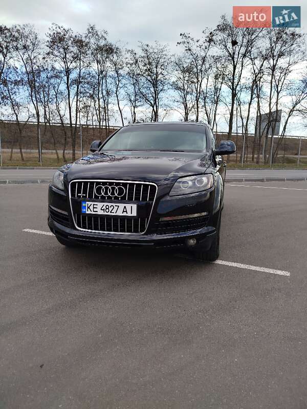 Внедорожник / Кроссовер Audi Q7 2006 в Днепре фото 5 Внедорожник / Кроссовер Audi Q7 2006 в Днепре