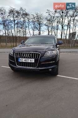 Внедорожник / Кроссовер Audi Q7 2006 в 