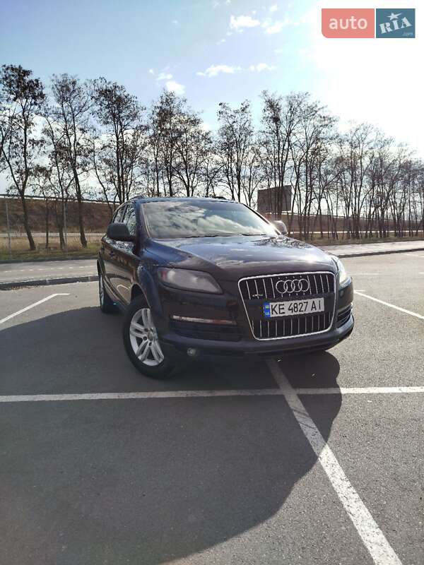 Внедорожник / Кроссовер Audi Q7 2006 в Днепре фото 28 Внедорожник / Кроссовер Audi Q7 2006 в Днепре