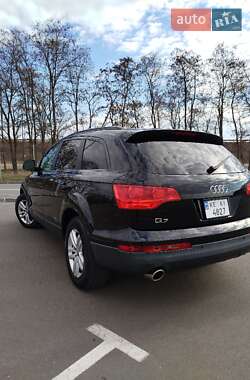 Внедорожник / Кроссовер Audi Q7 2006 в 