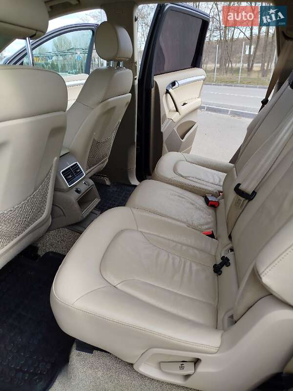 Внедорожник / Кроссовер Audi Q7 2006 в Днепре фото 47 Внедорожник / Кроссовер Audi Q7 2006 в Днепре