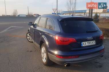 Внедорожник / Кроссовер Audi Q7 2012 в 