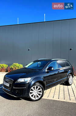 Внедорожник / Кроссовер Audi Q7 2007 в 