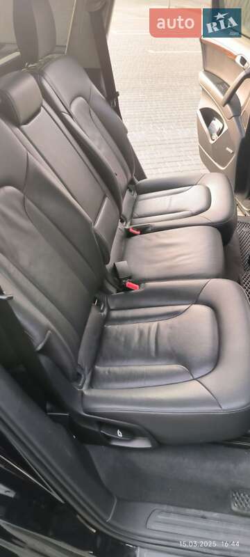 Позашляховик / Кросовер Audi Q7 2014 в Одесі фото 38 Позашляховик / Кросовер Audi Q7 2014 в Одесі