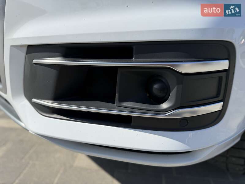 Внедорожник / Кроссовер Audi Q7 2016 в Ужгороде
