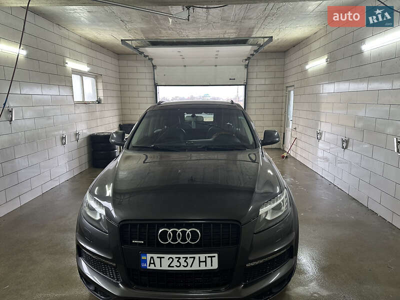 Внедорожник / Кроссовер Audi Q7 2012 в Надворной