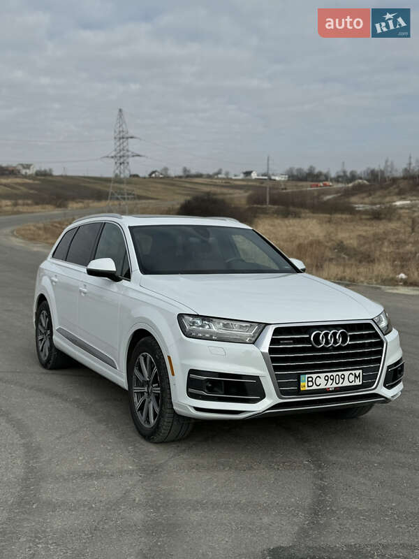 Внедорожник / Кроссовер Audi Q7 2019 в Трускавце