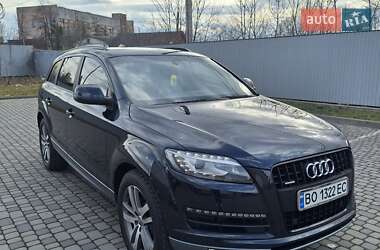 Внедорожник / Кроссовер Audi Q7 2011 в 