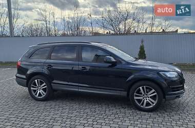 Внедорожник / Кроссовер Audi Q7 2011 в 