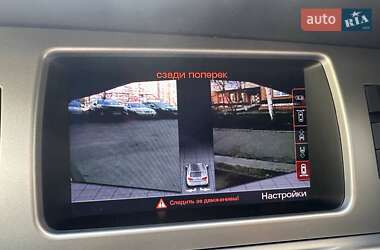 Внедорожник / Кроссовер Audi Q7 2015 в 