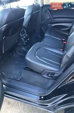 Внедорожник / Кроссовер Audi Q7 2011 в 