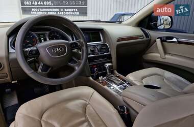 Внедорожник / Кроссовер Audi Q7 2012 в 