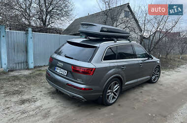 Внедорожник / Кроссовер Audi Q7 2015 в Сумах