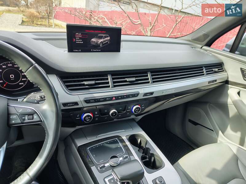 Позашляховик / Кросовер Audi Q7 2018 в Дніпрі фото 12 Позашляховик / Кросовер Audi Q7 2018 в Дніпрі
