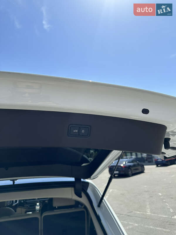 Внедорожник / Кроссовер Audi Q7 2016 в Днепре