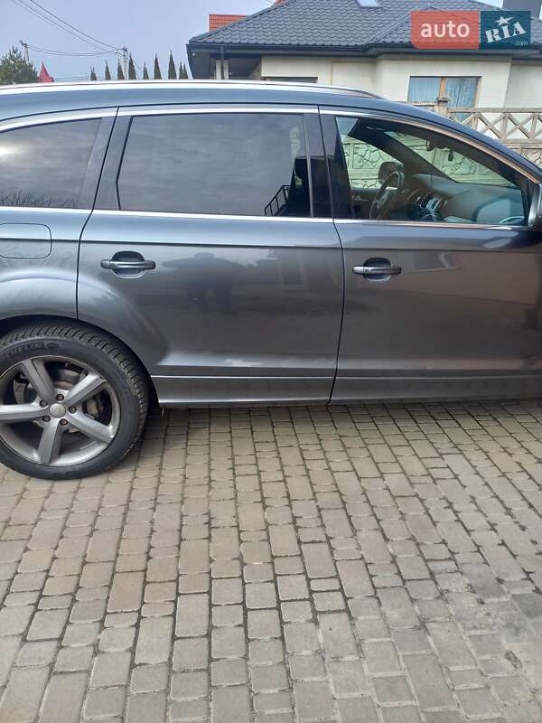 Внедорожник / Кроссовер Audi Q7 2013 в Луцке