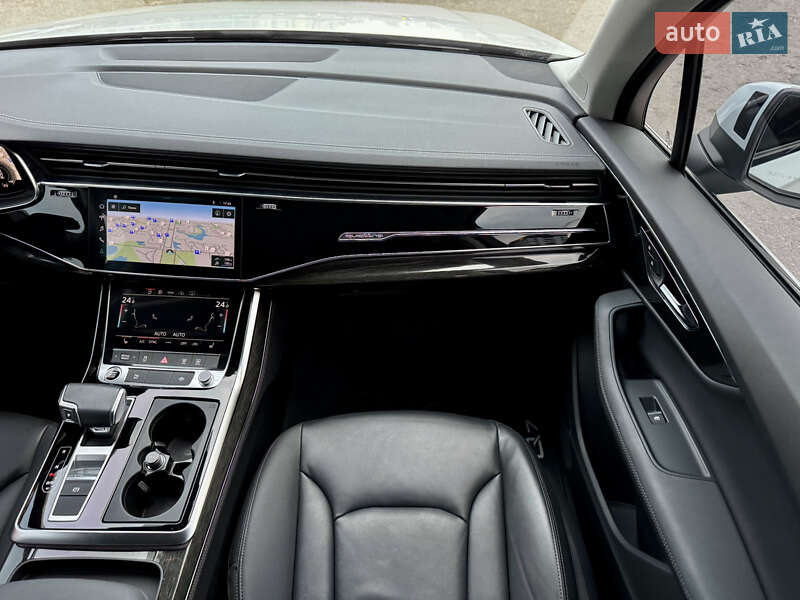 Внедорожник / Кроссовер Audi Q7 2023 в Киеве