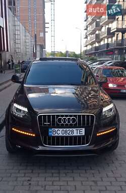 Внедорожник / Кроссовер Audi Q7 2012 в 