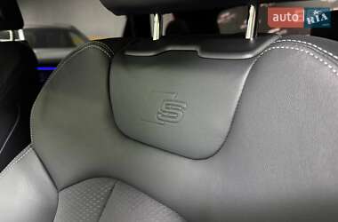 Внедорожник / Кроссовер Audi Q7 2024 в 
