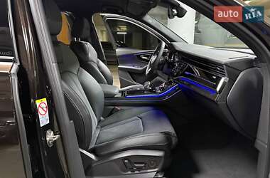 Внедорожник / Кроссовер Audi Q7 2024 в 