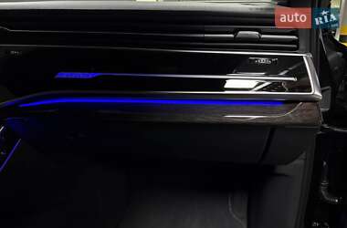 Внедорожник / Кроссовер Audi Q7 2024 в 