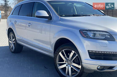 Внедорожник / Кроссовер Audi Q7 2013 в 