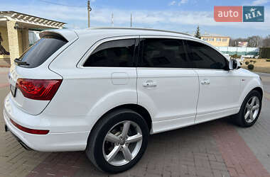 Внедорожник / Кроссовер Audi Q7 2010 в 