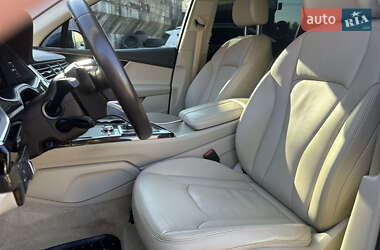 Внедорожник / Кроссовер Audi Q7 2017 в 