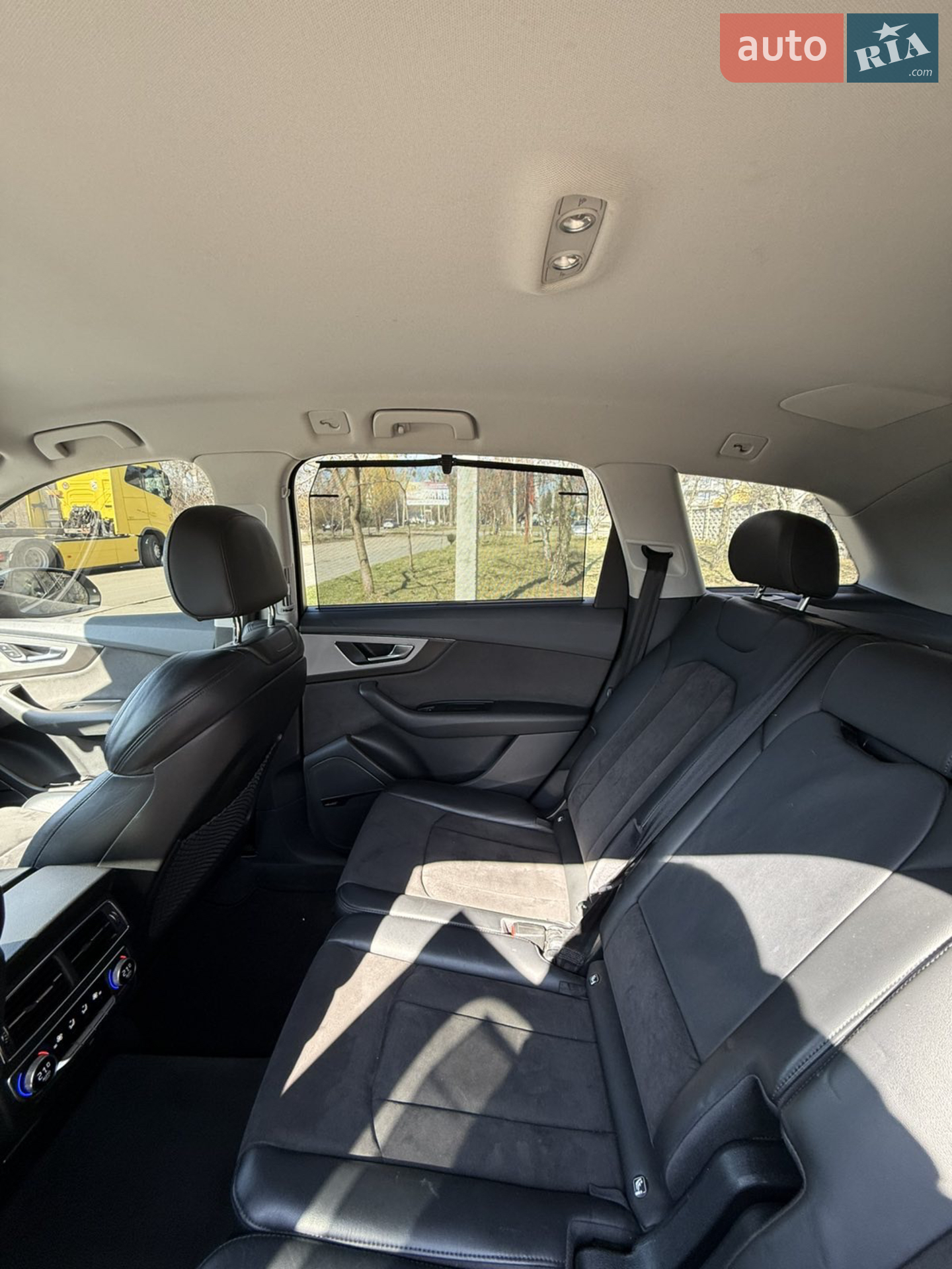 2015 Audi Q7 - мініатюра 10