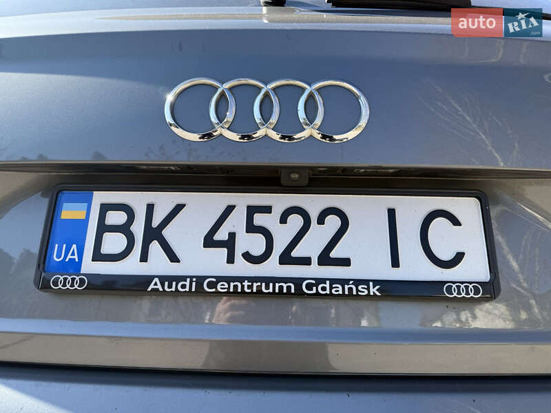 Внедорожник / Кроссовер Audi Q7 2015 в Ровно
