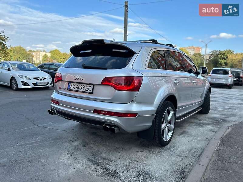 Внедорожник / Кроссовер Audi Q7 2007 в Киеве