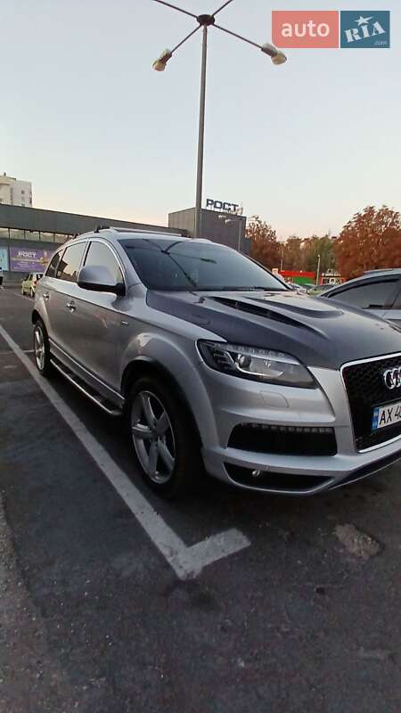 Внедорожник / Кроссовер Audi Q7 2007 в Киеве