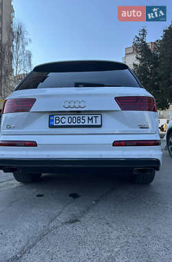 Внедорожник / Кроссовер Audi Q7 2018 в 
