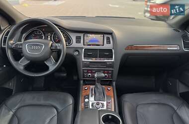 Внедорожник / Кроссовер Audi Q7 2014 в 