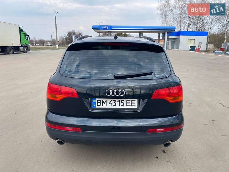 Внедорожник / Кроссовер Audi Q7 2006 в Недригайлове