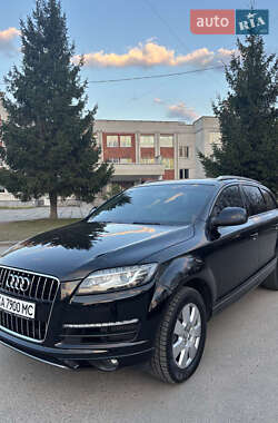 Внедорожник / Кроссовер Audi Q7 2012 в 