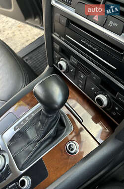 Внедорожник / Кроссовер Audi Q7 2012 в 