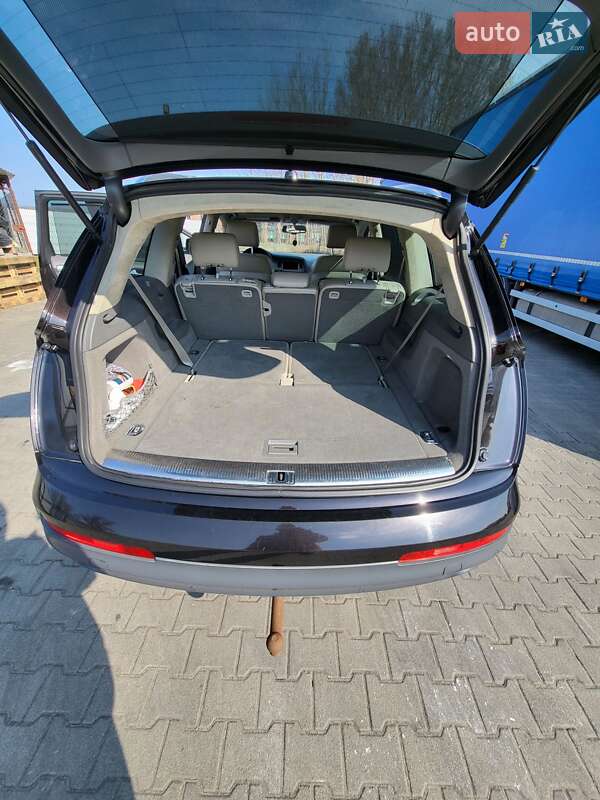 Внедорожник / Кроссовер Audi Q7 2009 в Тернополе
