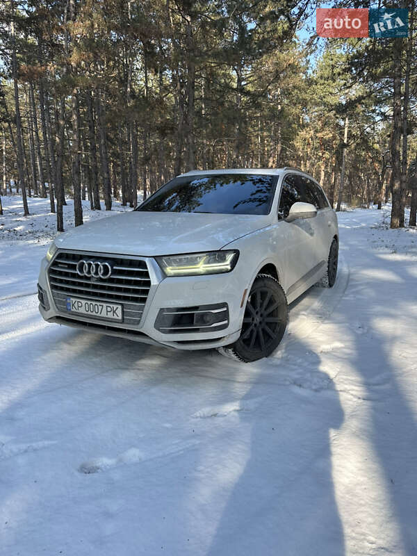 Audi Q7 2017