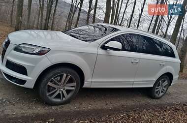 Внедорожник / Кроссовер Audi Q7 2011 в 