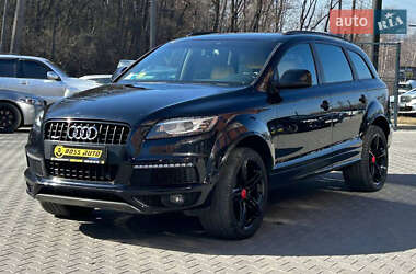 Внедорожник / Кроссовер Audi Q7 2014 в 