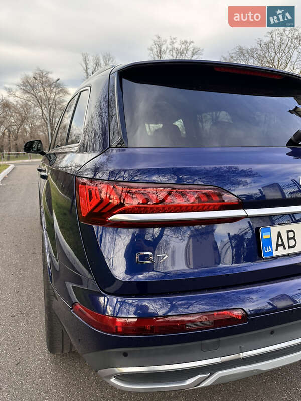 Внедорожник / Кроссовер Audi Q7 2021 в Одессе