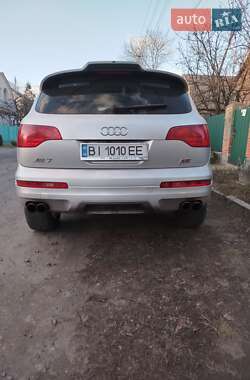 Внедорожник / Кроссовер Audi Q7 2006 в 