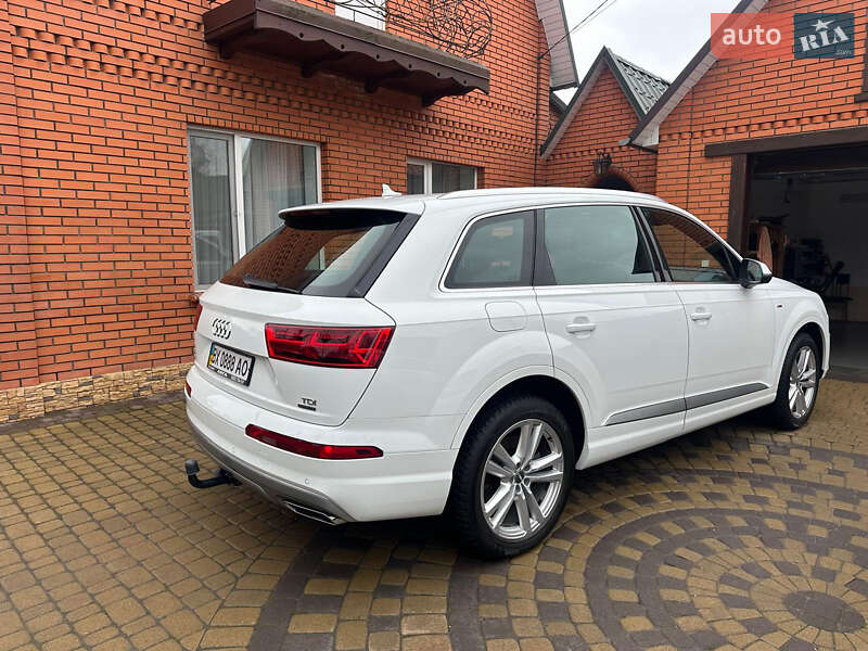 Внедорожник / Кроссовер Audi Q7 2015 в Хмельницком