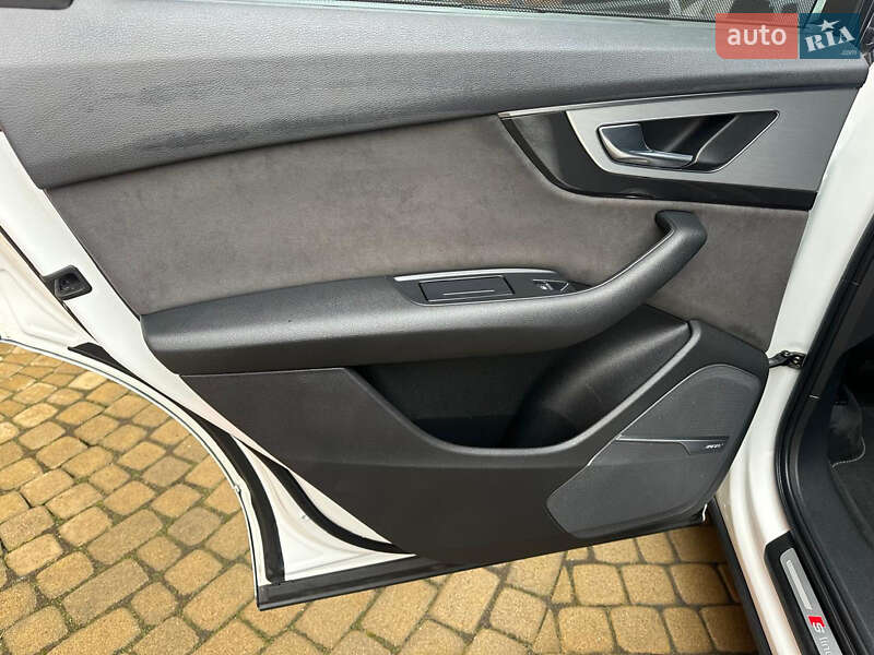 Внедорожник / Кроссовер Audi Q7 2015 в Хмельницком