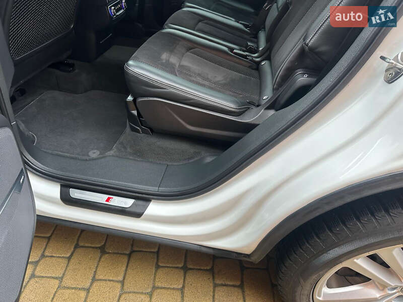Внедорожник / Кроссовер Audi Q7 2015 в Хмельницком
