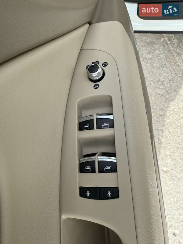 Позашляховик / Кросовер Audi Q7 2013 в Одесі