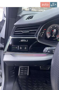 Внедорожник / Кроссовер Audi Q7 2020 в 