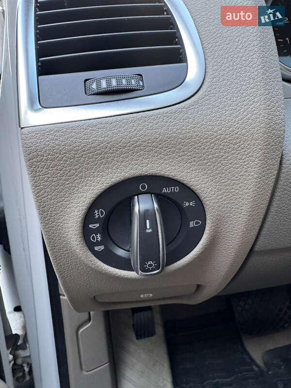 Внедорожник / Кроссовер Audi Q7 2015 в Киеве
