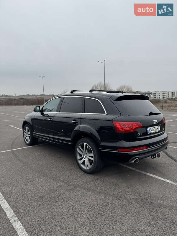 Внедорожник / Кроссовер Audi Q7 2013 в Ровно